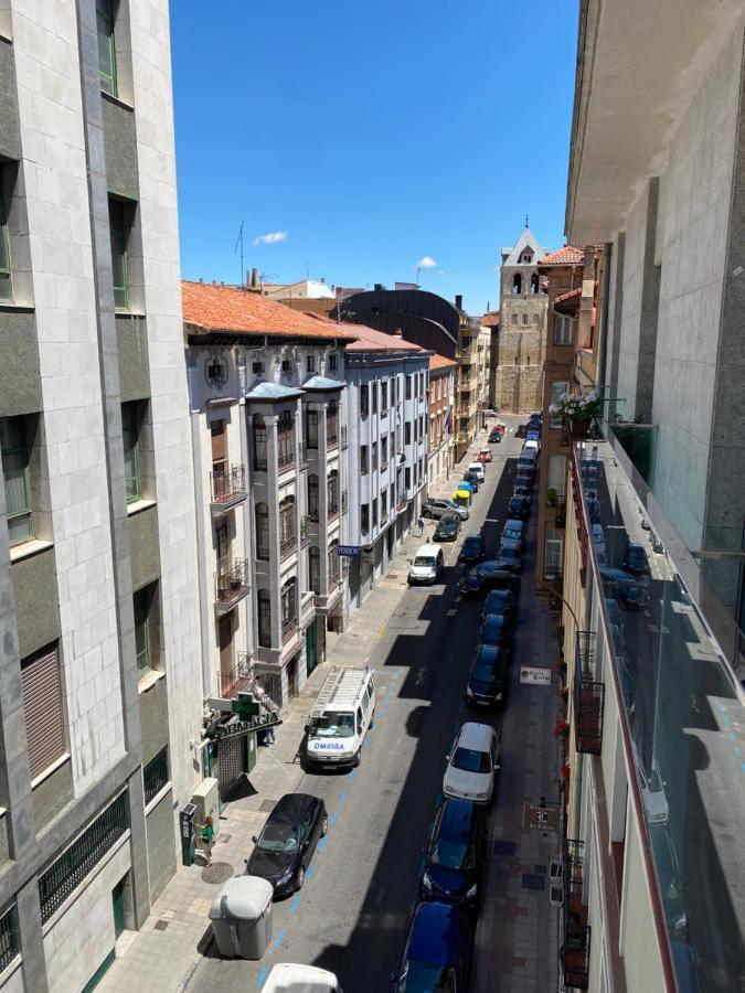 Maison San Isidoro - Garaje Y Wifi Gratuito León Εξωτερικό φωτογραφία